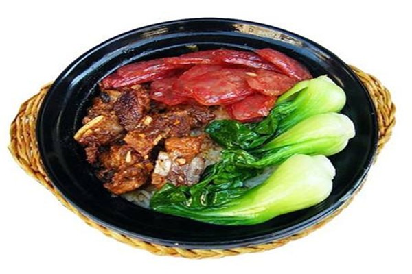香皖煲仔饭加盟