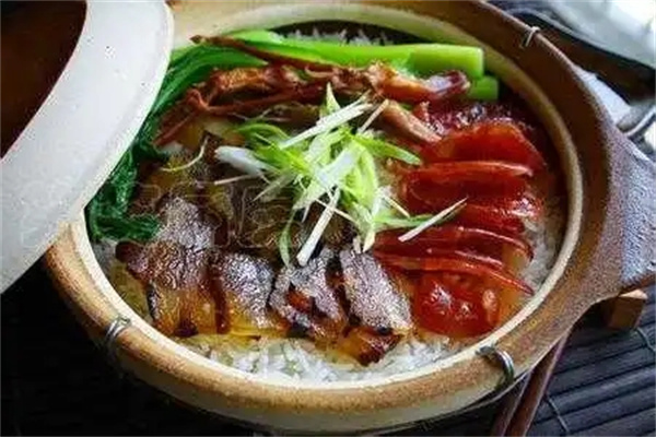 豪阿优煲仔饭加盟