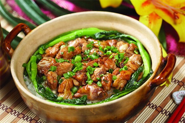 渝记煲仔饭加盟