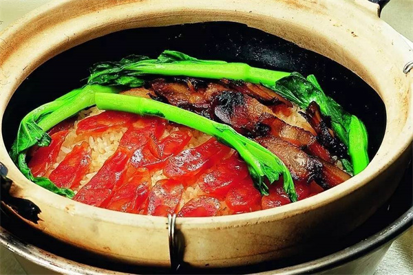 粉霸王煲仔饭加盟