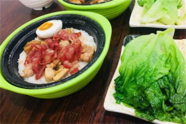 QQ番煲仔饭加盟