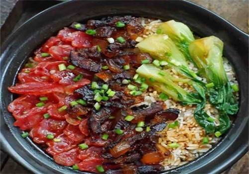 乐溢成煲仔饭加盟