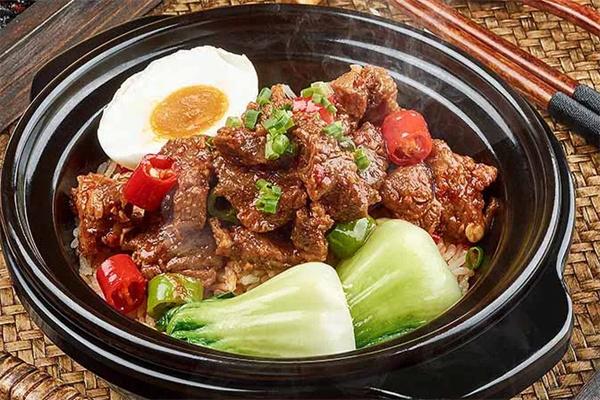 婉姑娘煲仔饭加盟