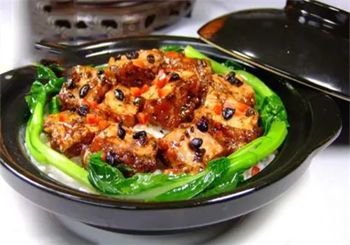 中国范煲仔饭加盟