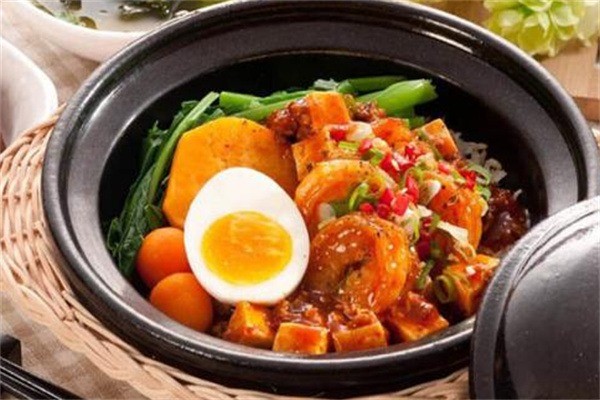 等风来煲仔饭加盟