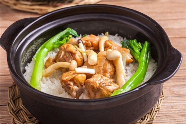 胡子煲仔饭加盟