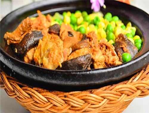 开心煲仔饭加盟