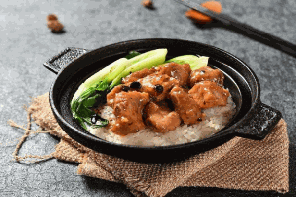 香米煲仔饭加盟