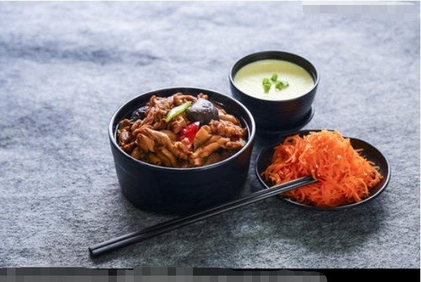 聚义煲煲仔饭加盟