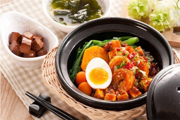 饭煲煲鲍汁煲仔饭加盟