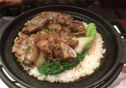 老皇煲仔饭加盟