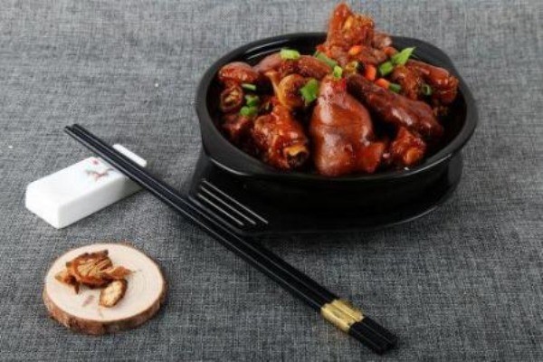 东仔煲仔饭加盟