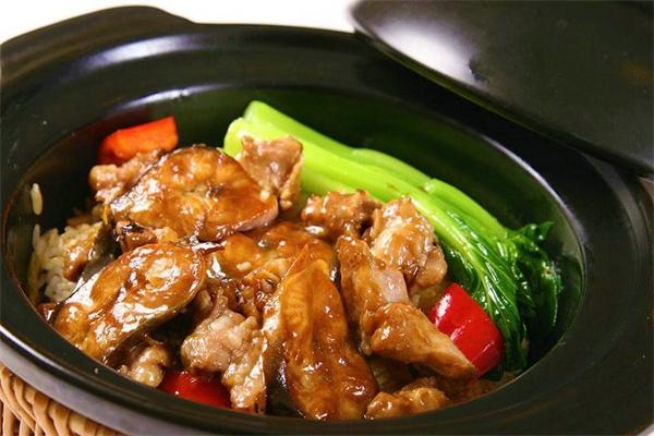 世通煲仔饭加盟