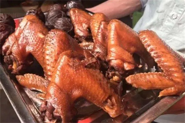 汐湘记闻香小卤加盟