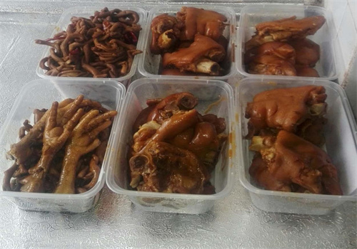 皇后卤味加盟