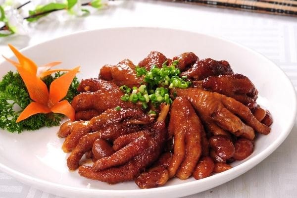 鸡爪爪卤味加盟
