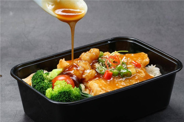 快跑鱼小乐烤鱼捞饭加盟