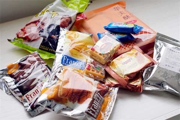 小鹿零食家加盟