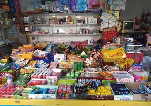 寻找童年零食店加盟