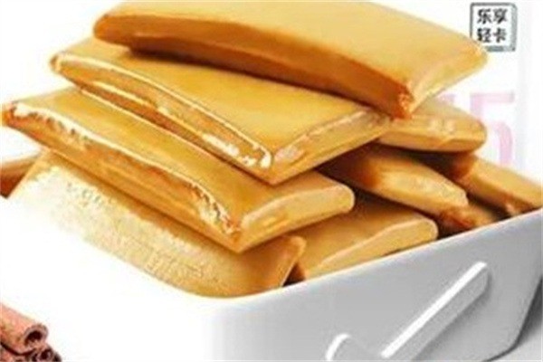 青山寨休闲食品加盟