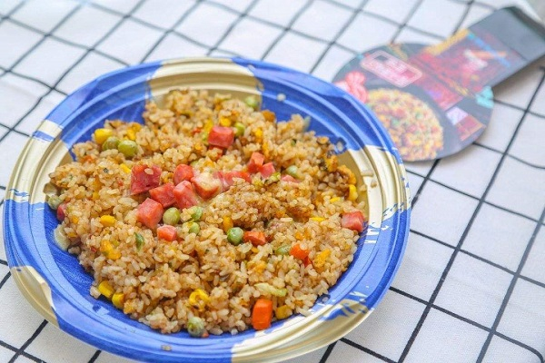 饭主播易拉罐炒饭加盟