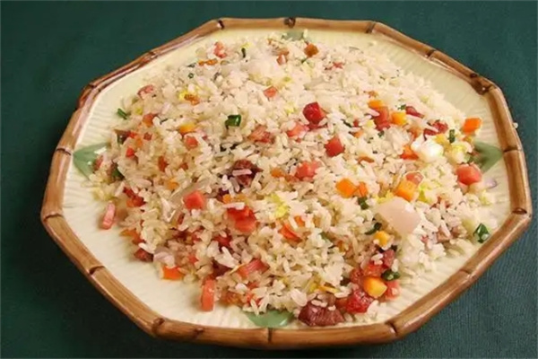 来一碗蛋炒饭加盟