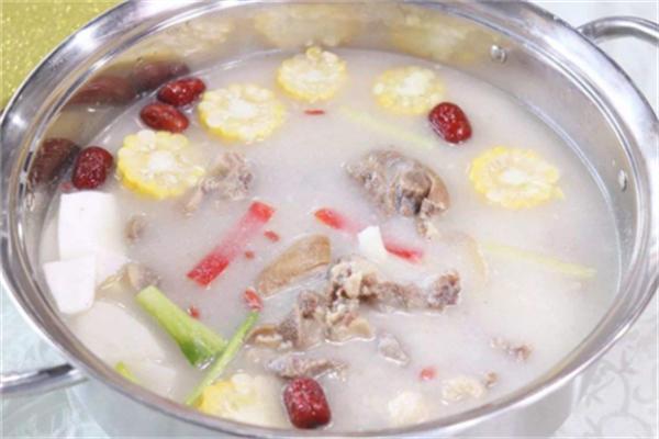 药膳鸽子汤加盟