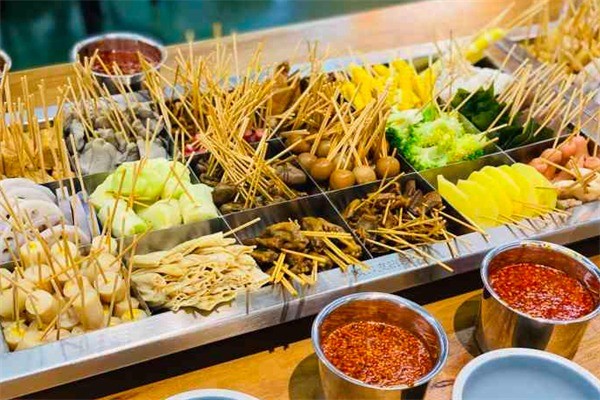 翘口皮沾沾牙签串串香加盟