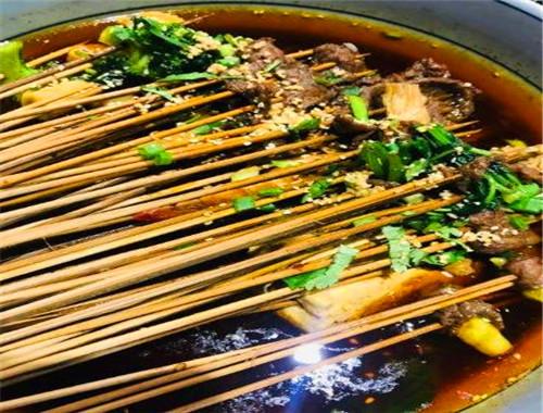签儿八冷锅串串香加盟