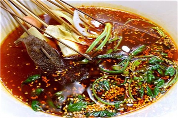 灶门前串串香加盟