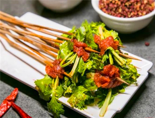 香飘飘串串香加盟