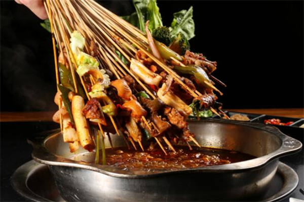 玉龙串串香加盟