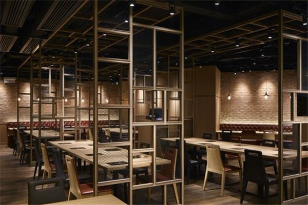 鸿运串串加盟
