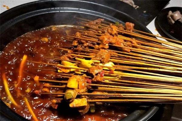 觅锅串串香加盟