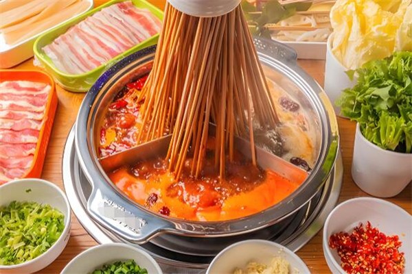 暴龙串串火锅加盟