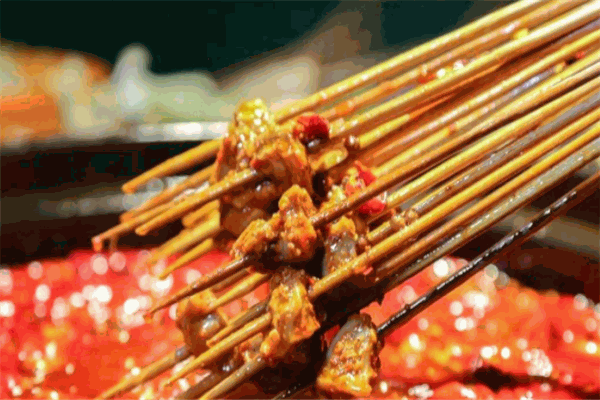 阿卜饭团烧串串香加盟