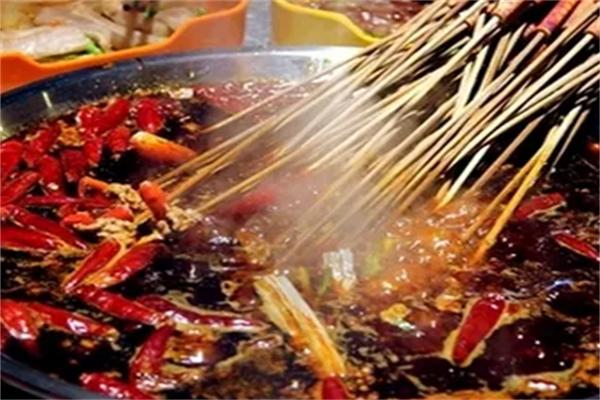鸿锋串串香加盟